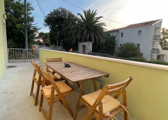 Nerezinka Apartment